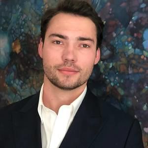 Meet your Posher, Ethan